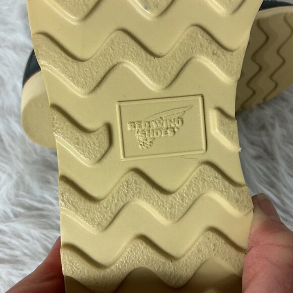 Red Wing Heritage Classic Moc Short Boot in Indigo Legacy Leather 7.5B - Picture 7 of 10